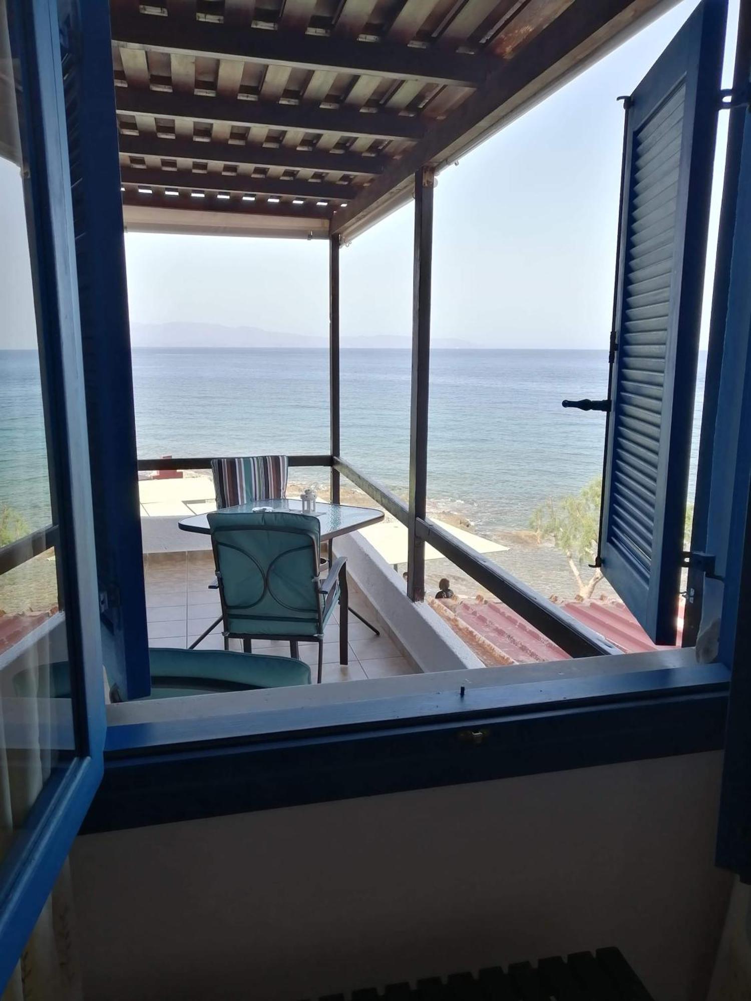 On The Sea Despoina Apartment At Mochlos Creta Eksteriør billede